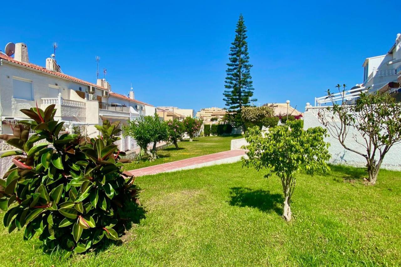 טורבייחה Costa Blanka Resident Apartman מראה חיצוני תמונה